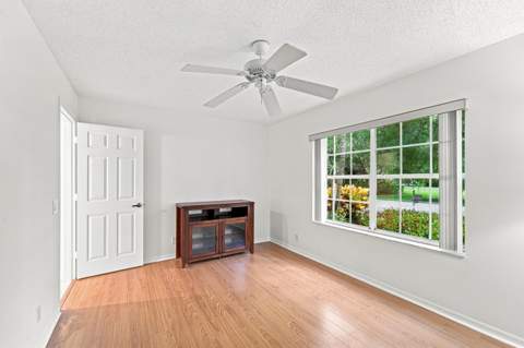143 Cameron Court, Weston FL - photo 16 of 42