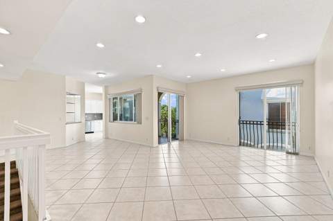 4619 Poinciana Street #7A, Lauderdale-By-The-Sea FL - photo 9 of 47