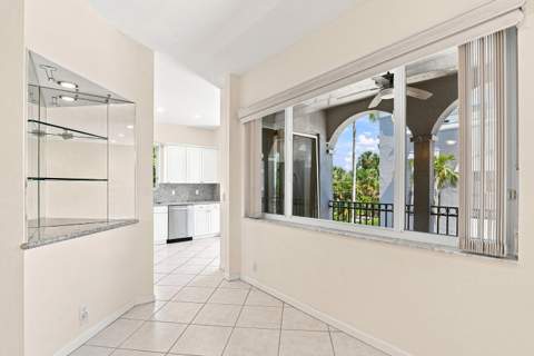 4619 Poinciana Street #7A, Lauderdale-By-The-Sea FL - photo 14 of 47