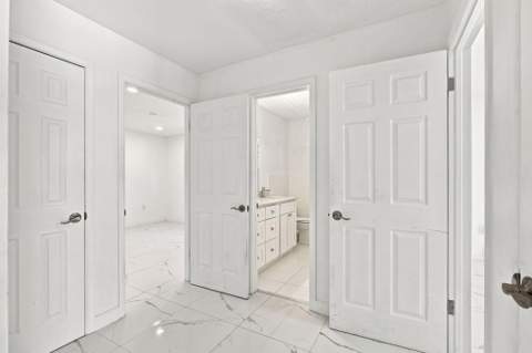 1935 Cypress Avenue, Fort Pierce FL - photo 12 of 43