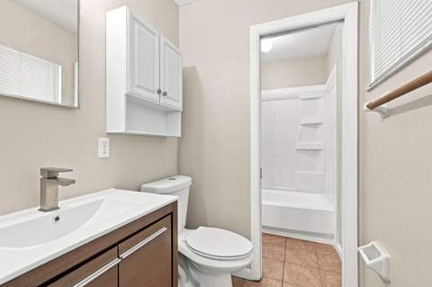 484 SW Eastport Circle, Port St. Lucie FL - photo 21 of 42