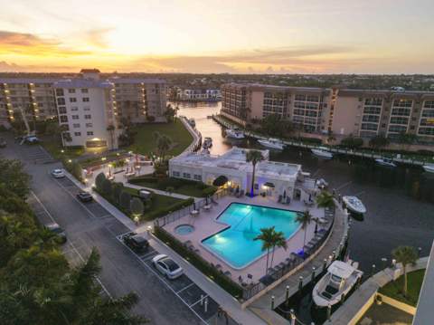 2871 N Ocean Boulevard #D406, Boca Raton FL - photo 7 of 64