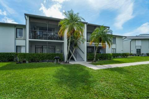 1013 Green Pine Boulevard #C2, West Palm Beach FL - photo 19 of 26