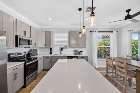 3266 Dunning Drive, Royal Palm Beach FL - photo 9 of 44