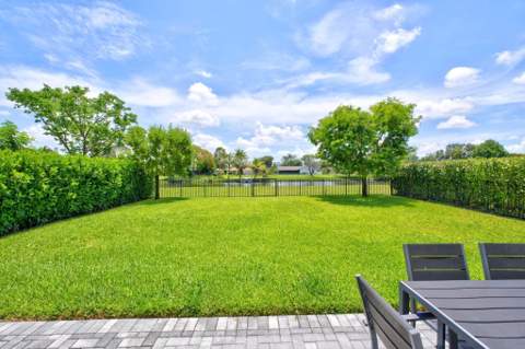 3266 Dunning Drive, Royal Palm Beach FL - photo 16 of 44