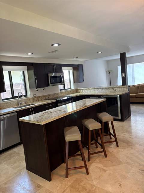 1126 Lincoln Street, Hollywood FL - photo 6 of 29