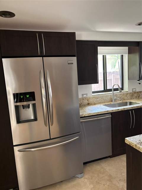 1126 Lincoln Street, Hollywood FL - photo 8 of 29