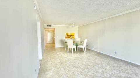 9311 Orange Grove Drive #402, Davie FL - photo 7 of 22