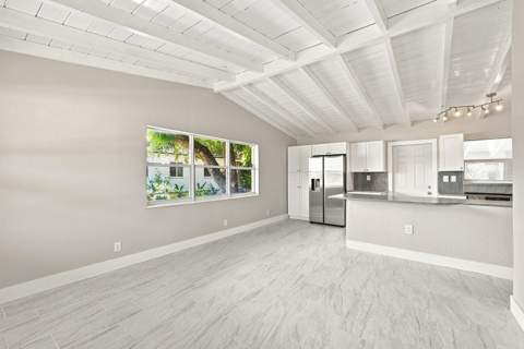 1629 NW 15th Court, Fort Lauderdale FL - photo 6 of 28