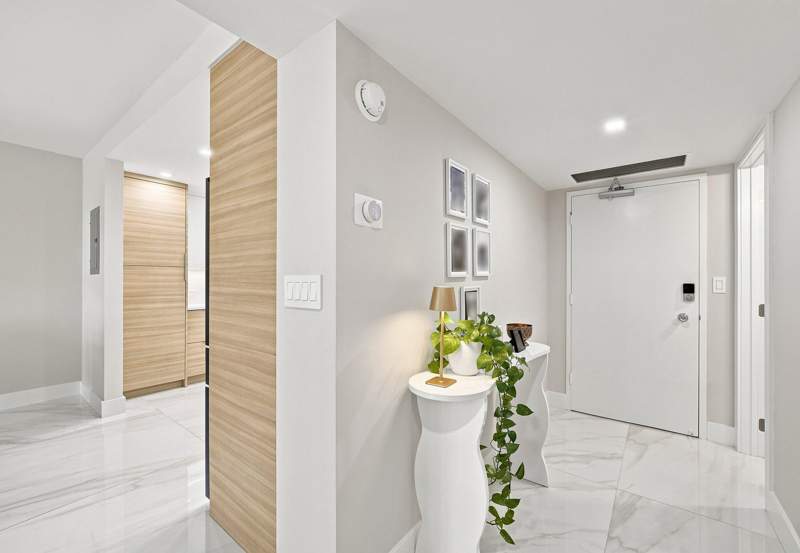 1 bedroom Condominium at 3550 Galt Ocean Drive #704, Riviera Condo, Fort Lauderdale — photo 3