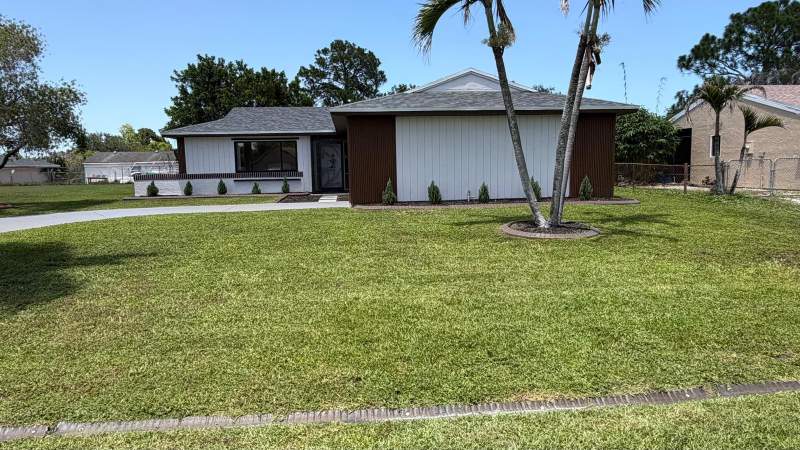 3 bedroom Single Family Residence at 257 SW Cherryhill Road, Port St Lucie Sec 41, Port St. Lucie — photo 5