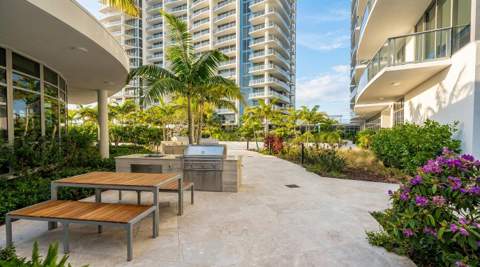 220 Lake Shore Drive #2009, Lake Park FL - photo 18 of 26