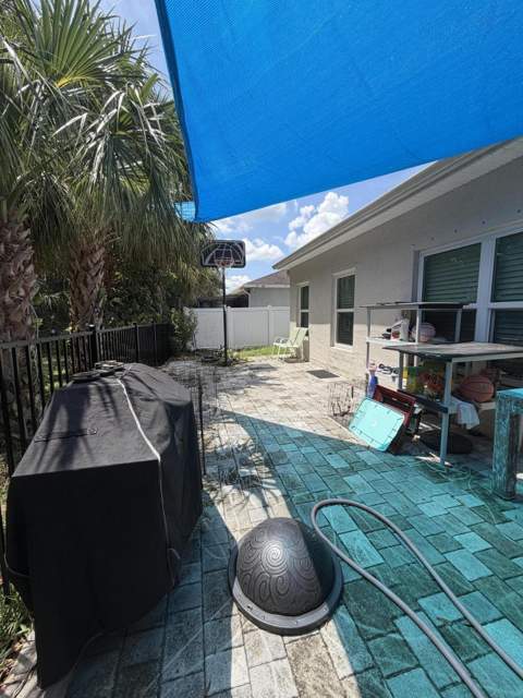 5250 Oakland Lake Circle, Fort Pierce FL - photo 18 of 21