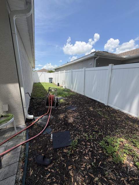 5250 Oakland Lake Circle, Fort Pierce FL - photo 19 of 21