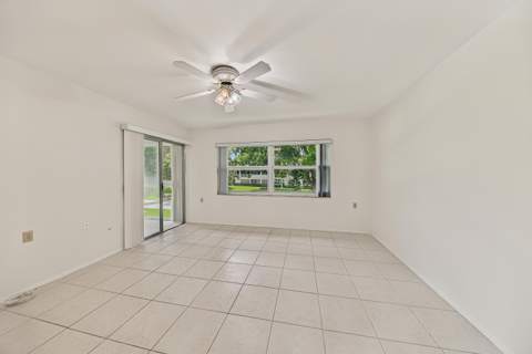 1204 Bahama Bend #B2, Coconut Creek FL - photo 23 of 44