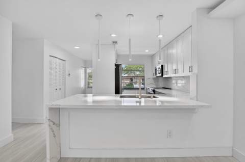 9272 Vista Del Lago #28F, Boca Raton FL - photo 8 of 38