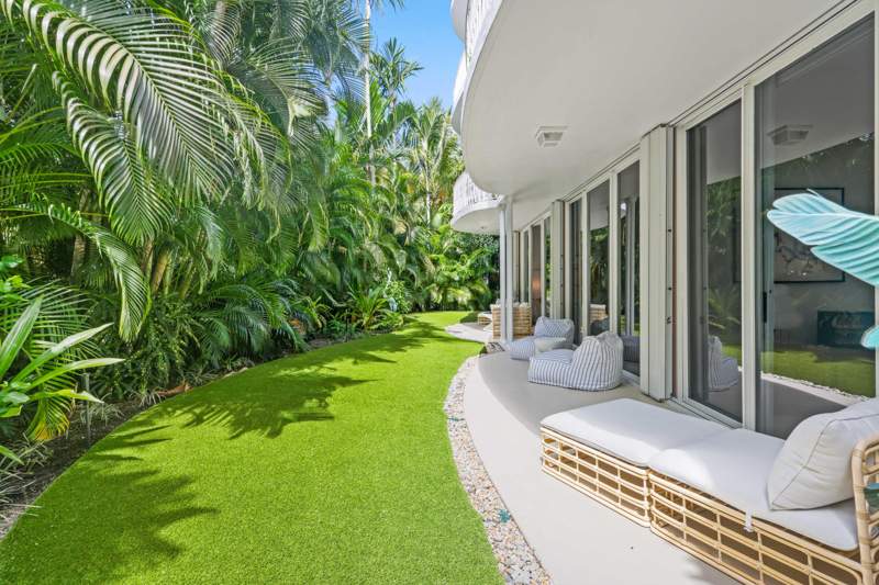 2 bedroom Condominium at 429 Australian Avenue #3, Australian Of Palm Beach Condo, Palm Beach — photo 5