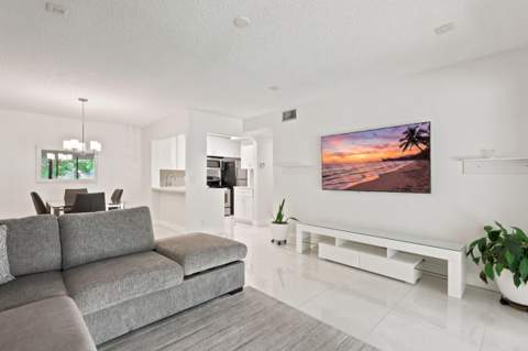 609 Sea Pine Way #F2, Greenacres FL - photo 9 of 20