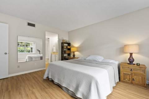 1223 S Lakes End Drive #E-1, Fort Pierce FL - photo 19 of 31