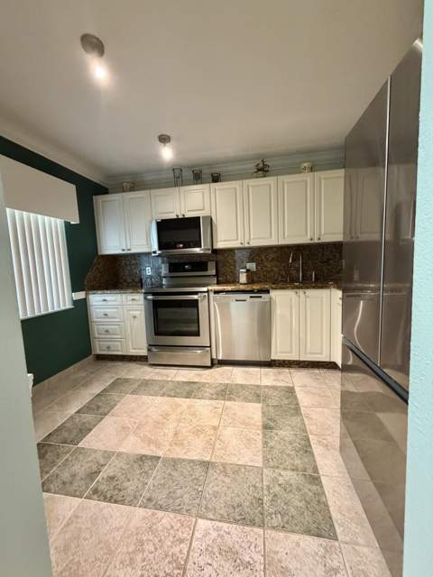 21785 Cypress Drive #46B, Boca Raton FL - photo 7 of 36