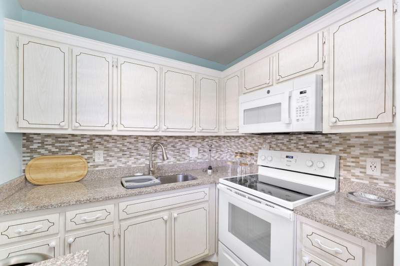 2 bedroom Condominium at 3322 Cynthia Lane #102, Murry Hills Apt Bldg Condo, Lake Worth Beach — photo 5