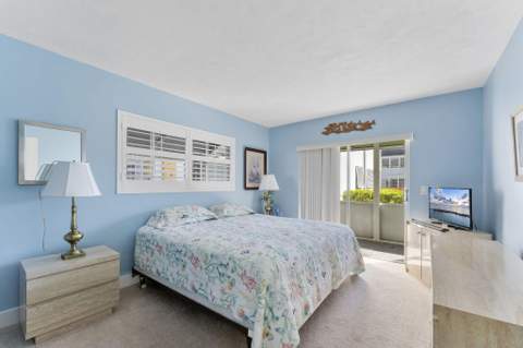 3322 Cynthia Lane #102, Lake Worth Beach FL - photo 10 of 21