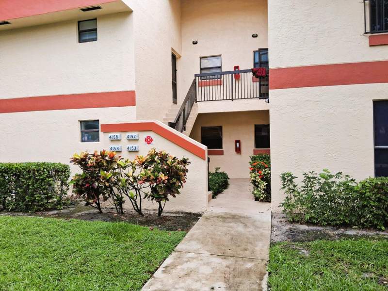 3 bedroom Condominium at 4153 Carambola Circle #2151, Karanda Village Vii-B Condo, Coconut Creek — photo 2