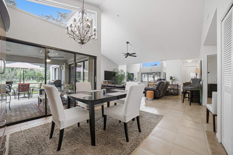 2 bedroom Single Family Residence at 627 Hollows Circle, The Hollows Of Deer Creek, Deerfield Beach — photo 4
