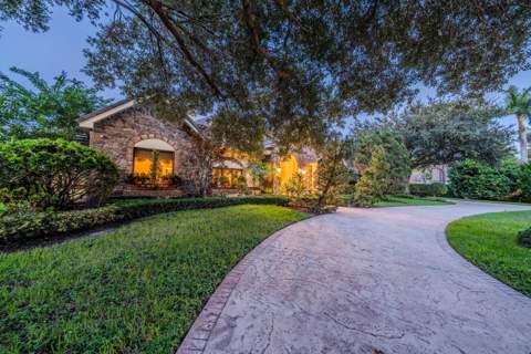 5591 W Leitner Drive, Coral Springs FL - photo 8 of 96
