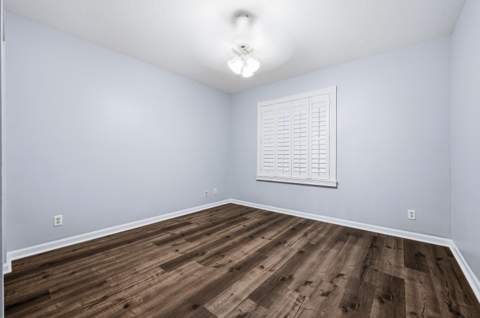 15562 Cypress Park Drive, Wellington FL - photo 16 of 26