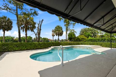 15562 Cypress Park Drive, Wellington FL - photo 24 of 26