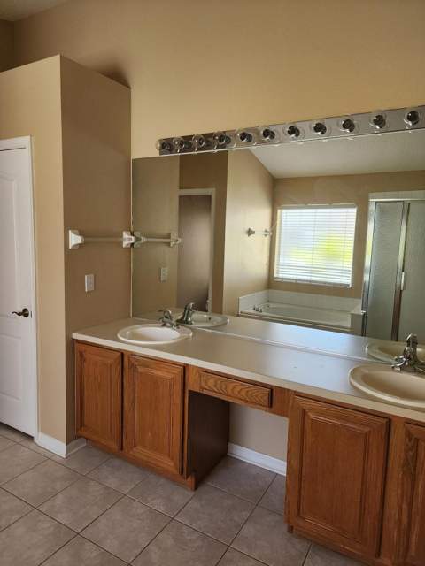849 NW Waterlily Place, Jensen Beach FL - photo 17 of 24