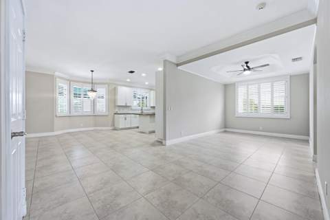 15562 Cypress Park Drive, Wellington FL - photo 6 of 26