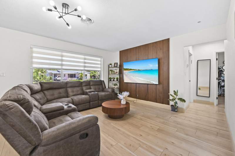 3 bedroom Single Family Residence at 1100 N 57th Terrace, Hollywood Beach Heights Park , Hollywood — photo 5