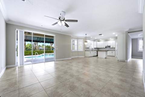 15562 Cypress Park Drive, Wellington FL - photo 7 of 26