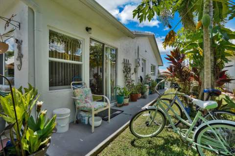 7107 NW 73rd Street, Tamarac FL - photo 7 of 34