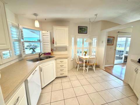 3060 Five Iron Drive,  FL - photo 18 of 32