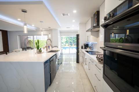 10438 Buena Ventura Drive, Boca Raton FL - photo 13 of 69