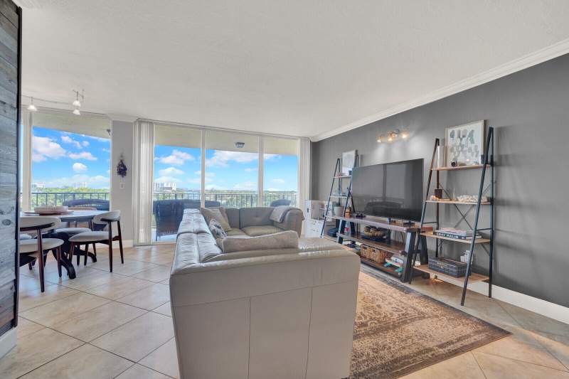 2 bedroom Condominium at 859 Jeffery Street #7050, Porta Bella East, Boca Raton — photo 4