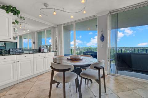 859 Jeffery Street #7050, Boca Raton FL - photo 8 of 37