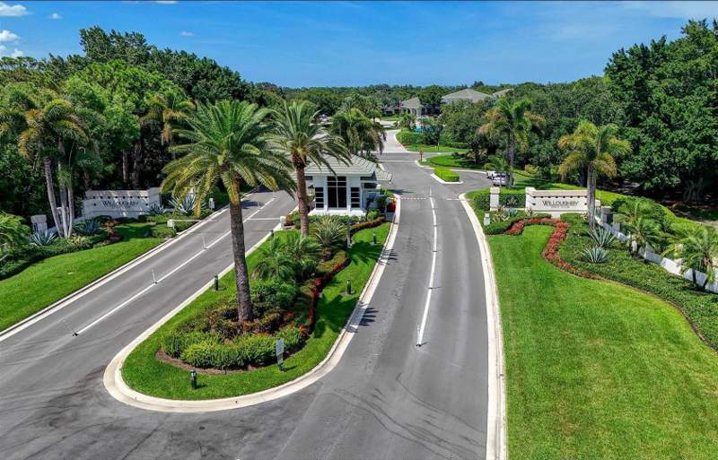 3 bedroom Single Family Residence at 1258 SE Brewster Place, Willoughby Golf Club, Stuart — photo 2