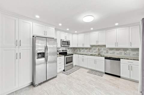 4165 Turnberry Circle #24, Lake Worth FL - photo 9 of 24