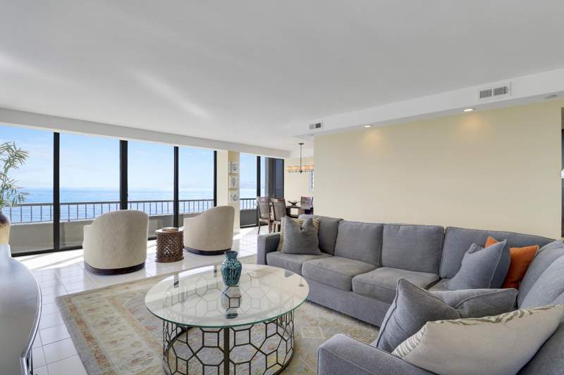 2 bedroom Condominium at 5510 N Ocean Drive #4C, Water Glades Condo, Singer Island — photo 4