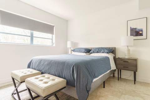 2404 NE 33rd Avenue #4, Fort Lauderdale FL - photo 6 of 8
