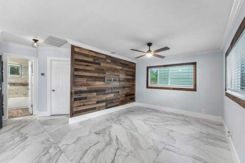 819 6th Street, Lake Park FL - photo 10 of 57