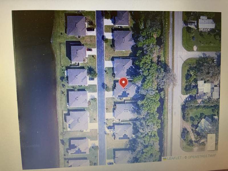 4 bedroom Single Family Residence at 5250 Oakland Lake Circle, Oakland Lake Estates, Fort Pierce — photo 2