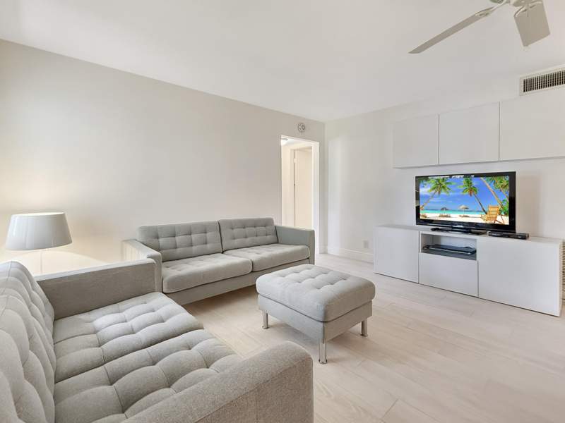 2 bedroom Condominium at 235 Pine Hov Circle #A-2, Pine Ridge South II Condo, Greenacres — photo 5