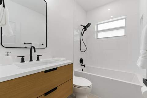 1619 NE 2nd Avenue, Delray Beach FL - photo 21 of 25