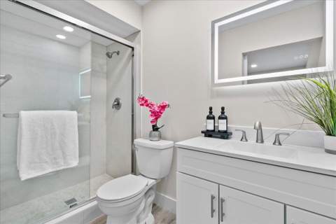 742 Nantucket Circle, Lake Worth FL - photo 10 of 42