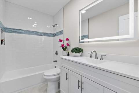742 Nantucket Circle, Lake Worth FL - photo 14 of 42